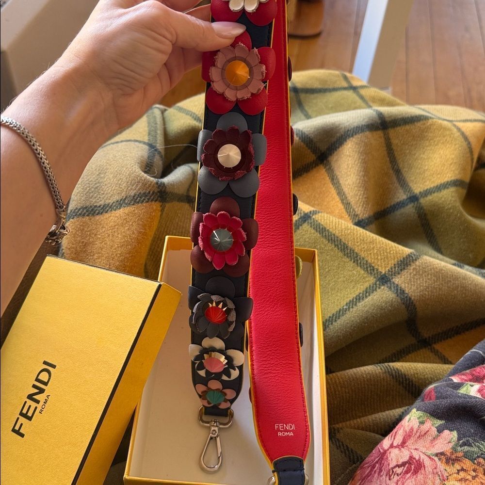 Fendi Flowerland Multicolor Bag Strap - Picture 5 of 6